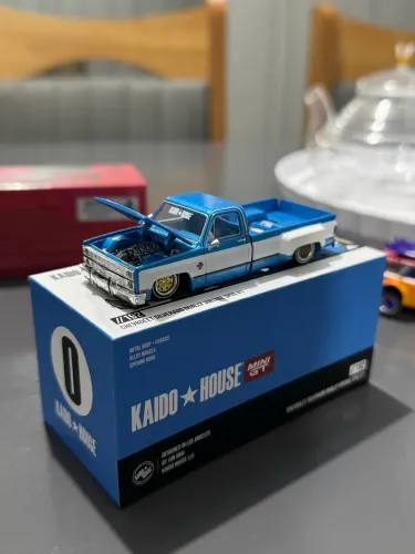 Miniatura Kaido House Chevrolet Silverado