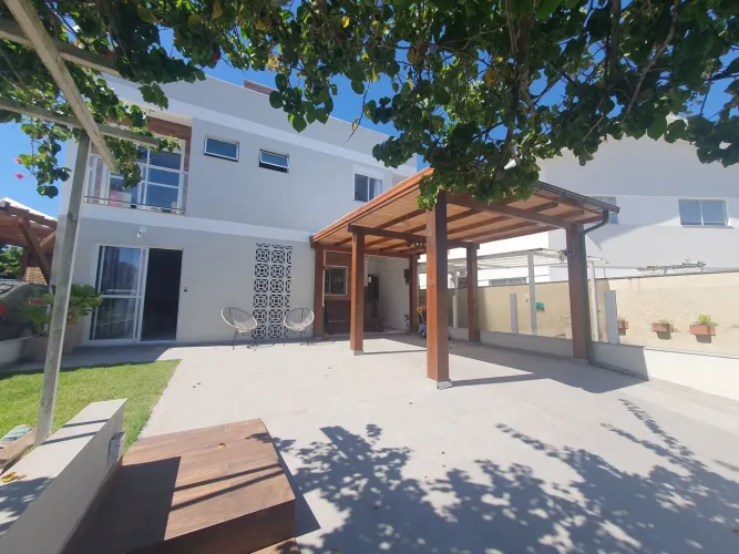 Casa com 3 dormitórios à venda, 106 m² - Campeche - Florianópolis/SC