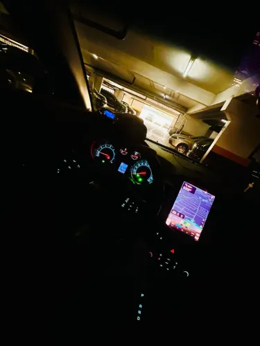 Mídia Tesla Super Nova