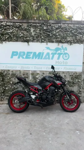 Kawasaki Z900 TROCO POR CARRO/ MOTO DE MAIOR E MENOR VALOR DOU TROCO NA TROCA