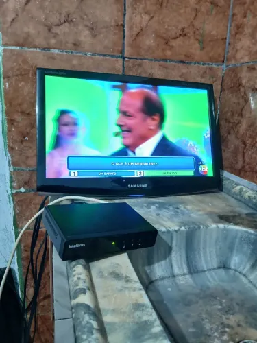 Vende se televisao 24 polegadas
