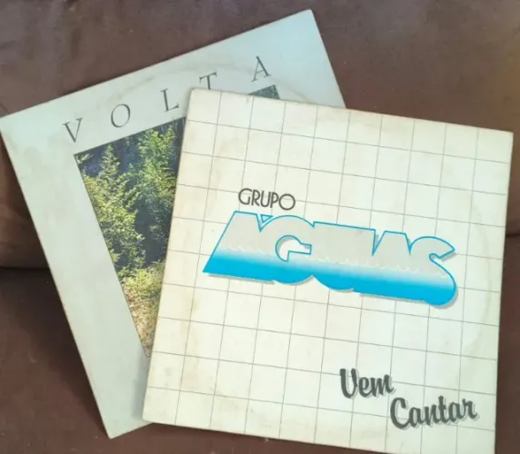 Lote 2 LPs Discos de Vinil Gospel Evangélico - Grupo Águas