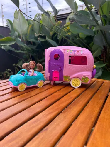 Trailer da Chelsea/Barbie
