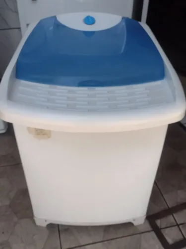 Geladeira SBS cor grafite $2500,00/tanquinho $300,00/microondas Electrolux 18 LTS $250,00