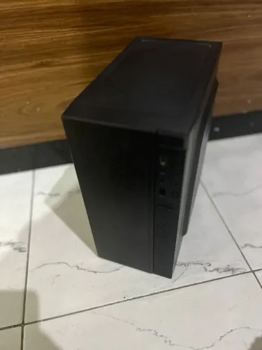 Vendo Computador Desktop com SSD 240GB