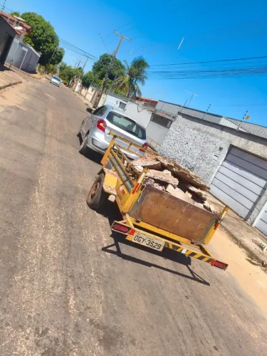 Fretes e retirada de entulhos