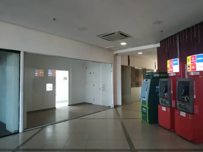 Consultório no Centro de Rio das Ostras-RJ, aluguel isento de despesas com condomínio e ág