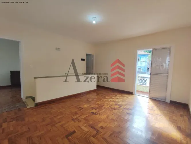 Casa para Locação em São Paulo, IPIRANGA, 2 dormitórios, 1 banheiro, 1 vaga