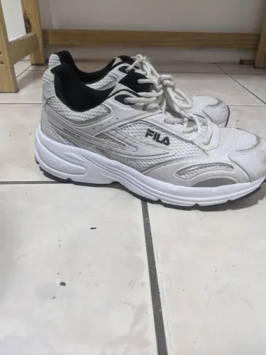 Tênis fila runner 2k