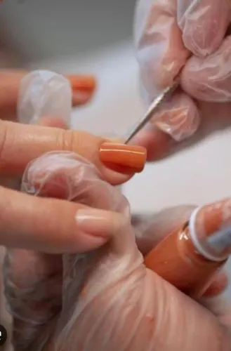 Vaga para manicure cutilagem