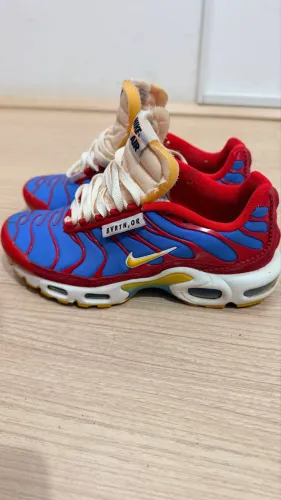 Nike Air Max Plus Ediçao Especial Running Club