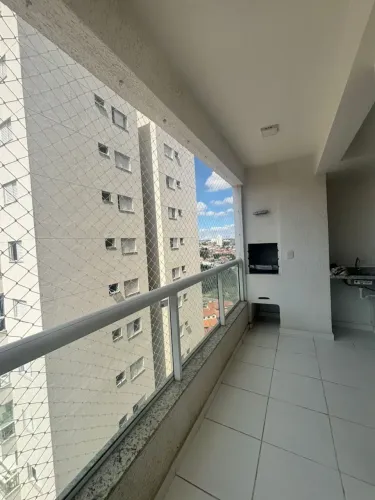 Apartamento para aluguel com 71 metros quadrados com 3 quartos em Jardim Califórnia - Jaca
