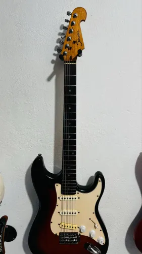 Guitarra shelter 90?s surburst 