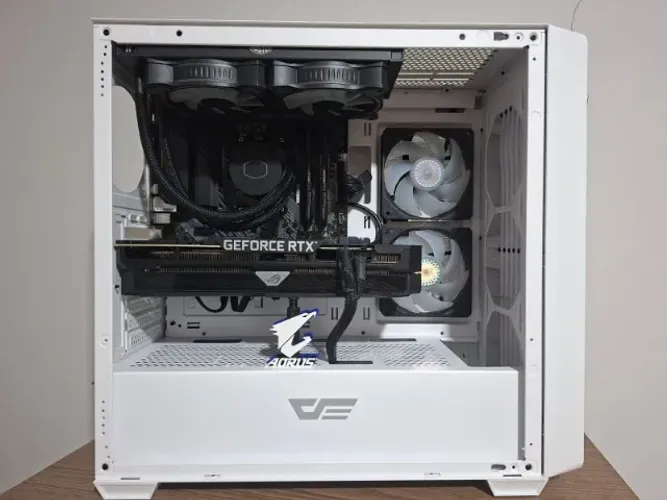 PC GAMER RYZEN 5 5600X + RTX 3060Ti ROG STRIX
