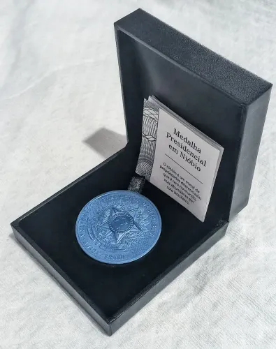 Medalha Presidencial em Nióbio - Número 01