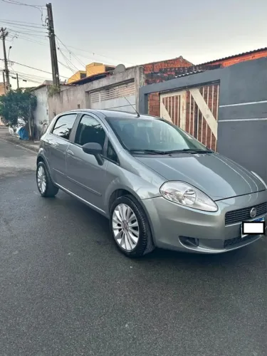 Fiat Punto ELX 1.4 Fire Flex 8V 5P 2008