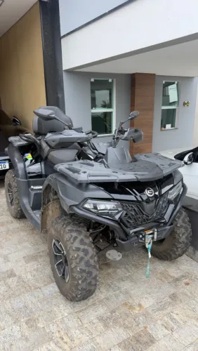 Quadriciclo cforce 625 touring 2025