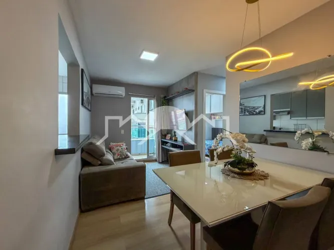 Apartamento Semi mobiliado localizado no Bairro Bucarein em Joinville