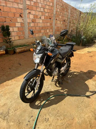 Vendo fan 160 moto muito nova e conservada