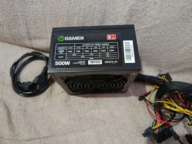 Fonte gamer 500w