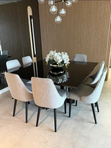 Conjunto de Mesa de Jantar Laqueada Preta, 1,5x1,5 com 8 cadeiras