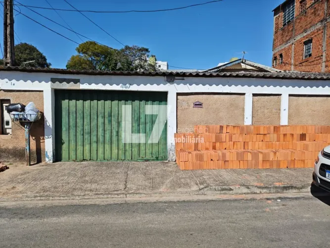 CASA DE 3 DORMITÓRIOS NO SATÉLITE IRIS