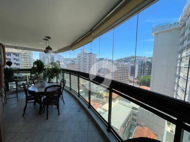 Apartamento com 4 dormitórios à venda, 201 m² por R$ 1.800.000,00 - Icaraí - Niterói/RJ
