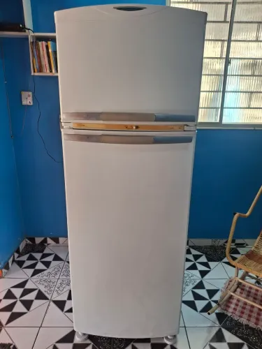 Geladeira Brastemp FrosFree Gelo Seco Funcionando Perfeitamente R$950 Facilito Entrega