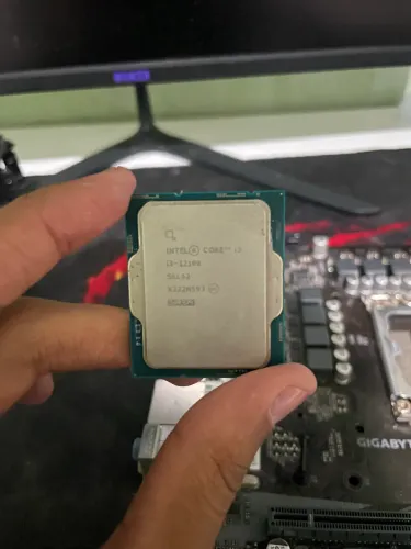 processador Intel core I3 12100