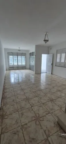 CASA COMERCIAL COM 450M² E 2 PAVIMENTOS