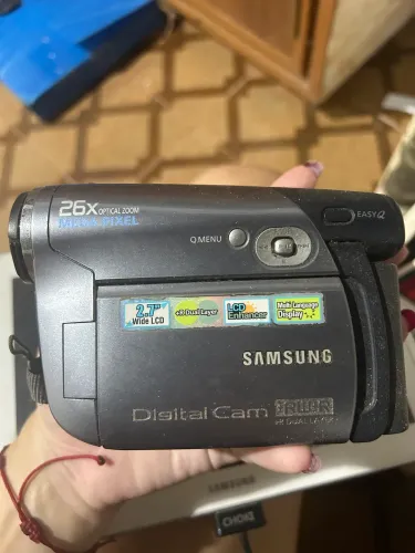 Samsung digital cam