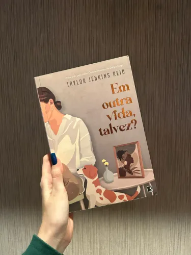 Livro Em outra vida talvez?