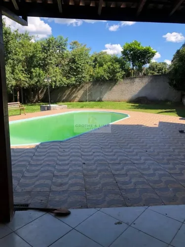 Chácara com 3 dormitórios para alugar, 1300 m² por R$ 2.700/mês - Vila Velha II - Taubaté/