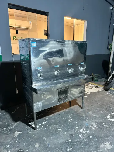 Bebedouro industrial 200L