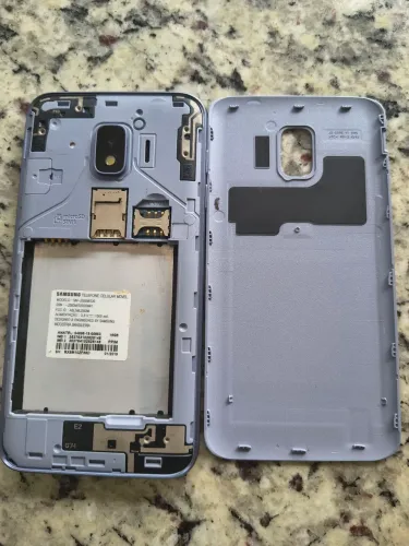 Samsung J2 com defeito