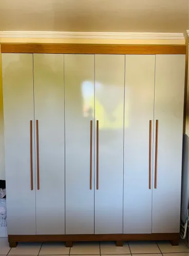 Guarda-roupas casal 100% MDF