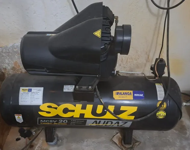 Compressor Audaz MCSV 20/150 - 20 pcm 150 litros 5 hp