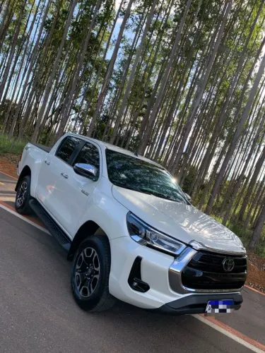 Toyota Hilux CD SRX 4X4 2.8 TDI 16V Diesel Aut. 2021