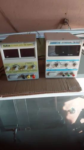 Fonte de bancada em perfeito estado,eletrônica TV,assistência Celulares, vários outros uso