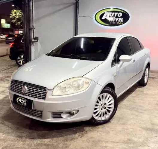 Fiat Linea Absolute 1.9/1.8 Flex Dualogic 4P 2011