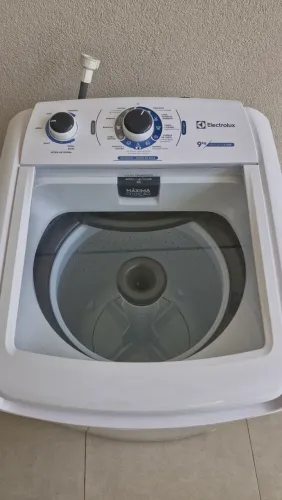 Máquina de Lavar Electrolux 9kg LED09 - Apenas 2 Meses de Uso