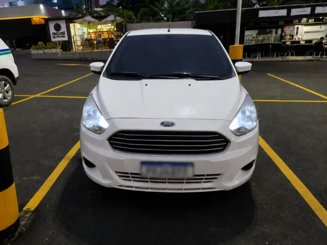 Ford KA+ Sedan 1.5 16V Flex 4P 2015