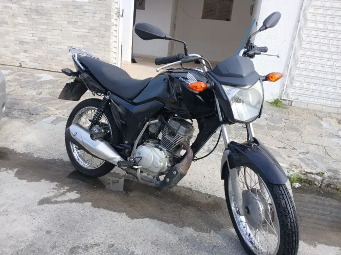 FAN 125 2014 parcelo no cartão em 18x 720