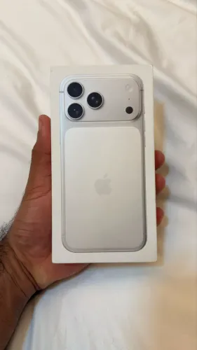 17 pro max 256 gb