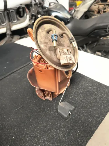 Bomba de combustível Vectra GLS 99