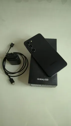Galaxy S23 512GB Impecável + Caixa + Carregador + Brindes (Capinhas)