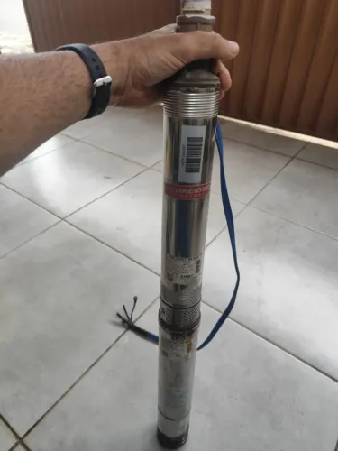 Bomba Submersa Schneider 0,5CV Modelo SUB3 - Poço Artesiano