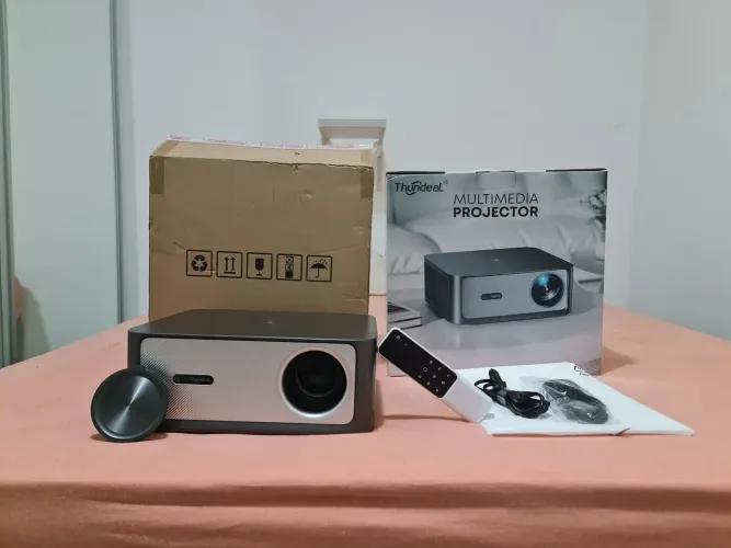 Projetor Thundeal td98pro