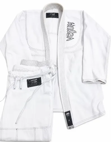 OPORTUNIDADE: Kimono Venum Branco - Tamanho A2 (Perfeito Estado!)