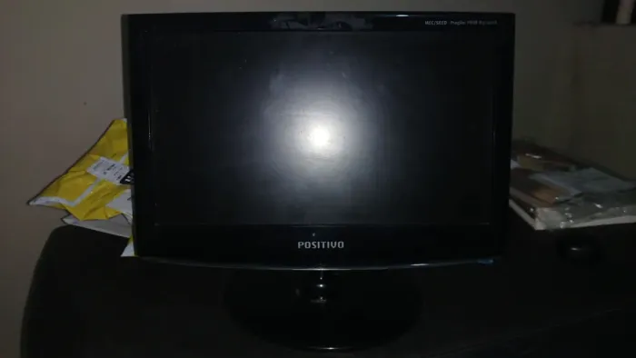 Monitor HD positivo